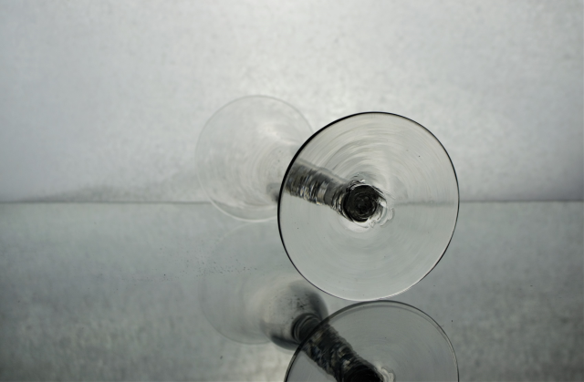 Georgian Bell Bowl Opaque Twist Drinking Glass