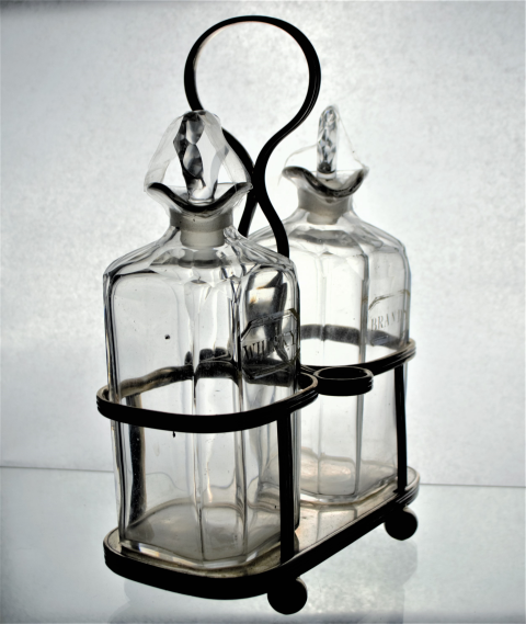 Small Silver Plated Two Spirit Tantalus.