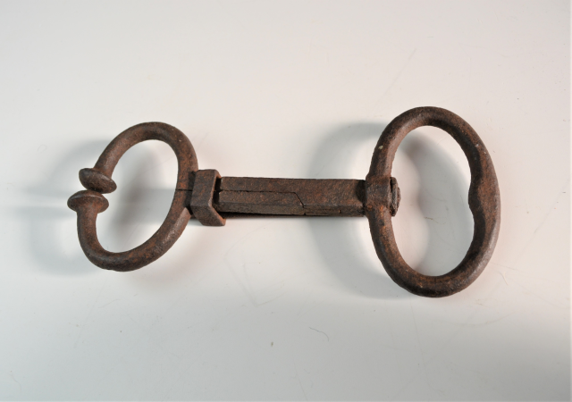 Bull Nose Puller 19th Century.