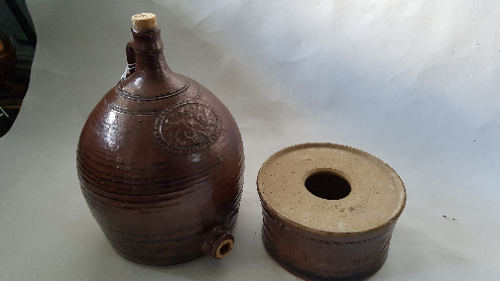 Large Pottery Water Purifier.