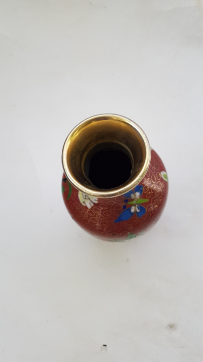 Chinese Cloisonne Vase With Chrysanthemum Flower