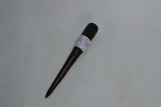 Fid for Splicing Ropes.