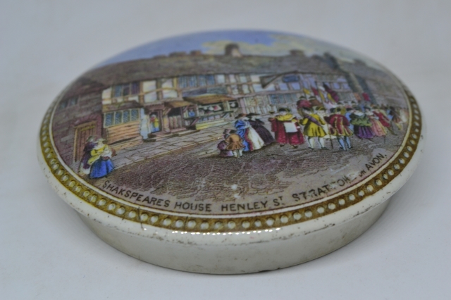 Prattware Lid 'Shakespeares Birthplace'.
