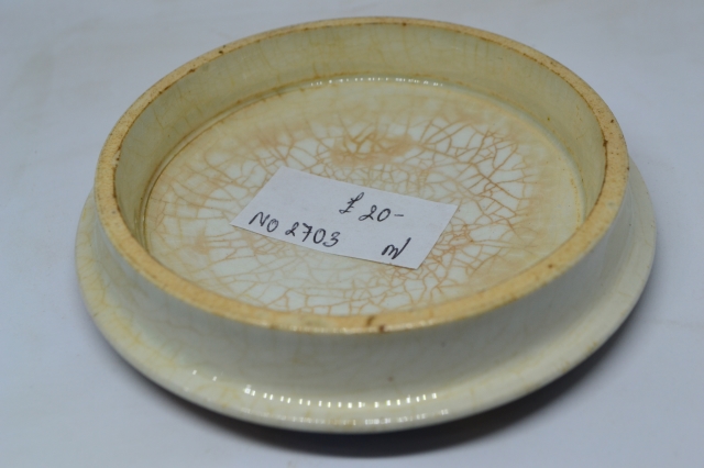 A Pair' Prattware lid.