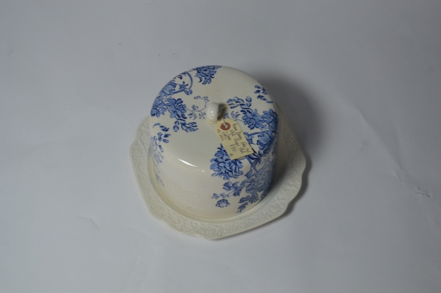 Cheese Plate and Cover Crown Devon.