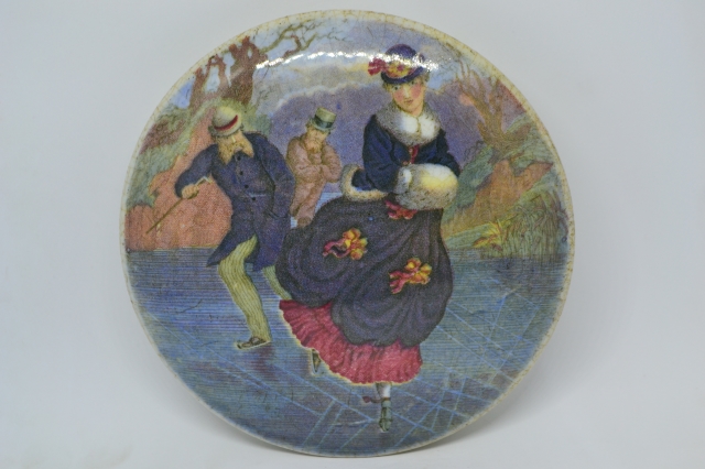 The Skaters' Prattware Lid.