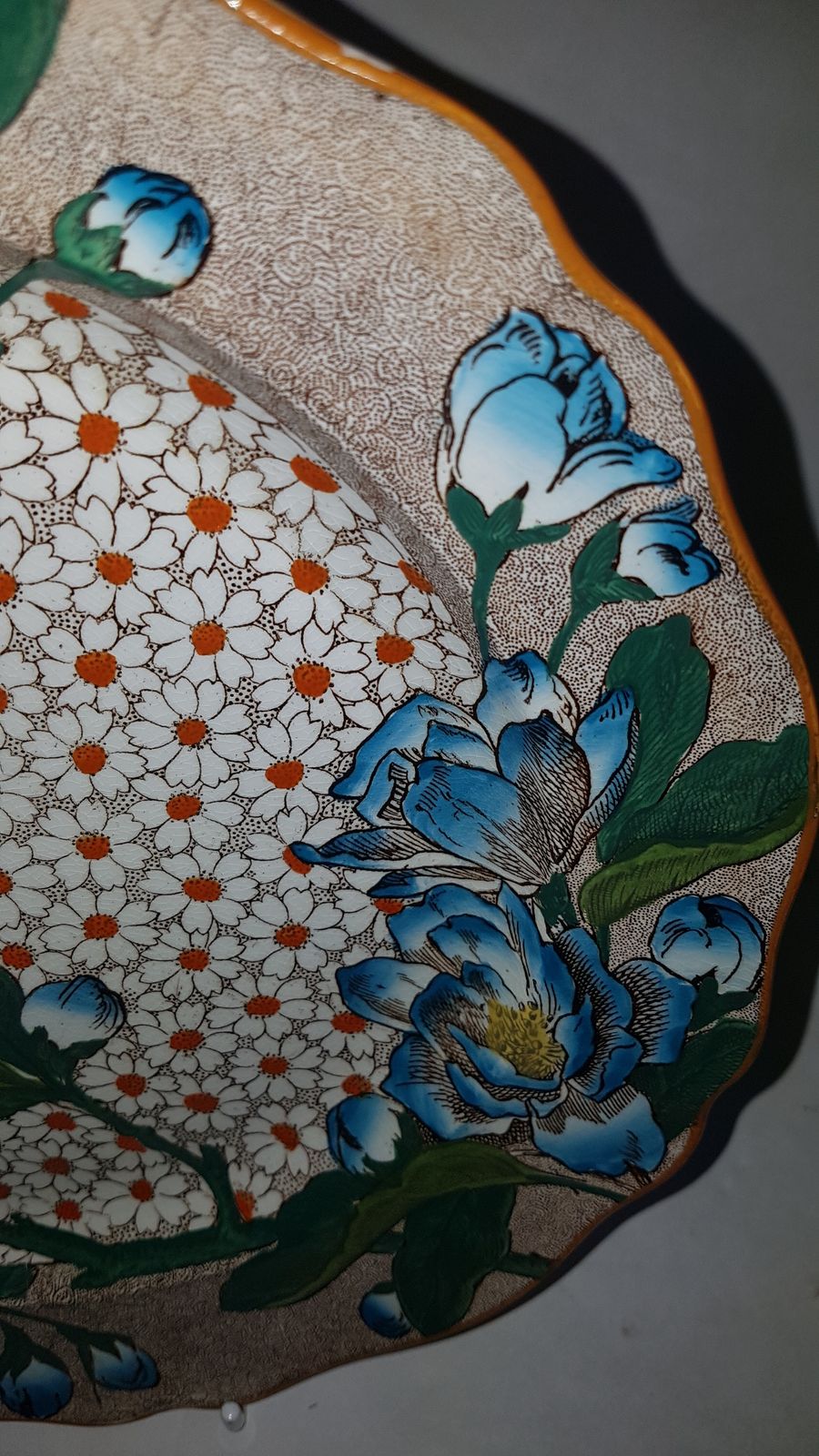 19th C Wedgewood Plate Circa. 1907