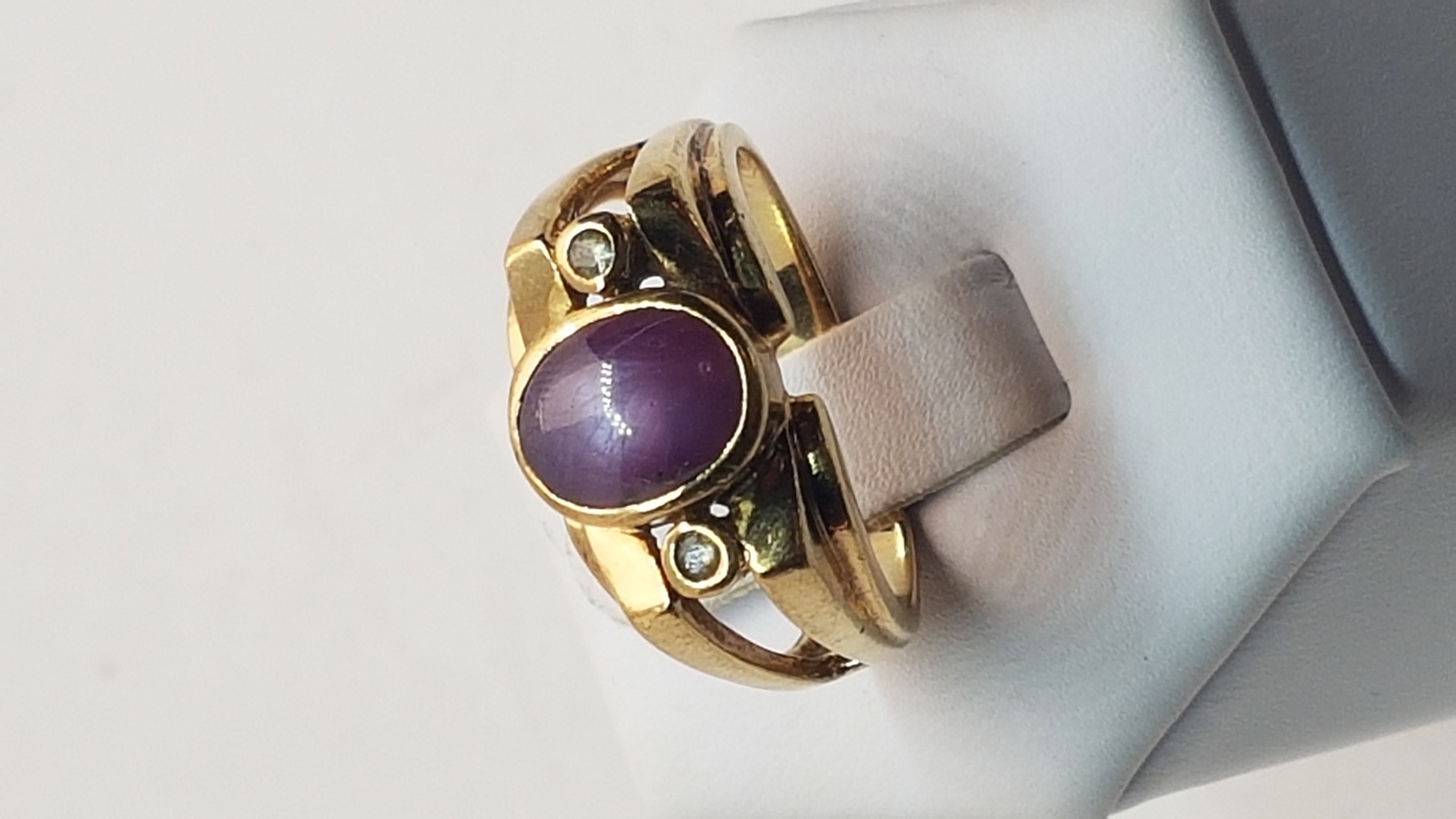 A 9ct Gold Star Ruby Dress Ring